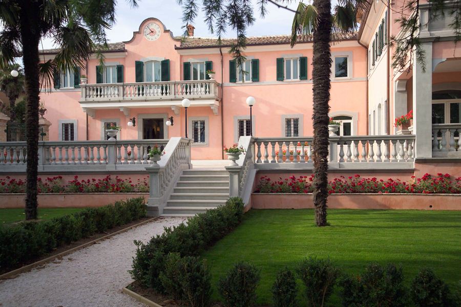 Villa San Luca 4 stelle